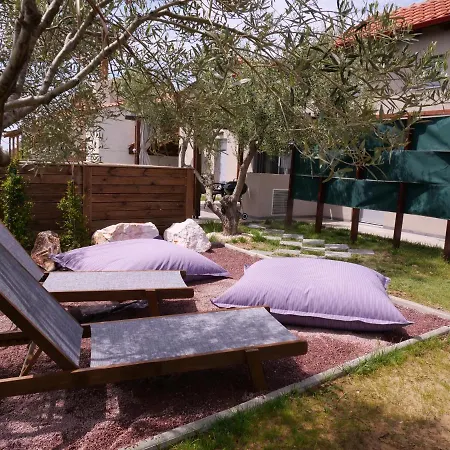 Apartament Agios Mamas *